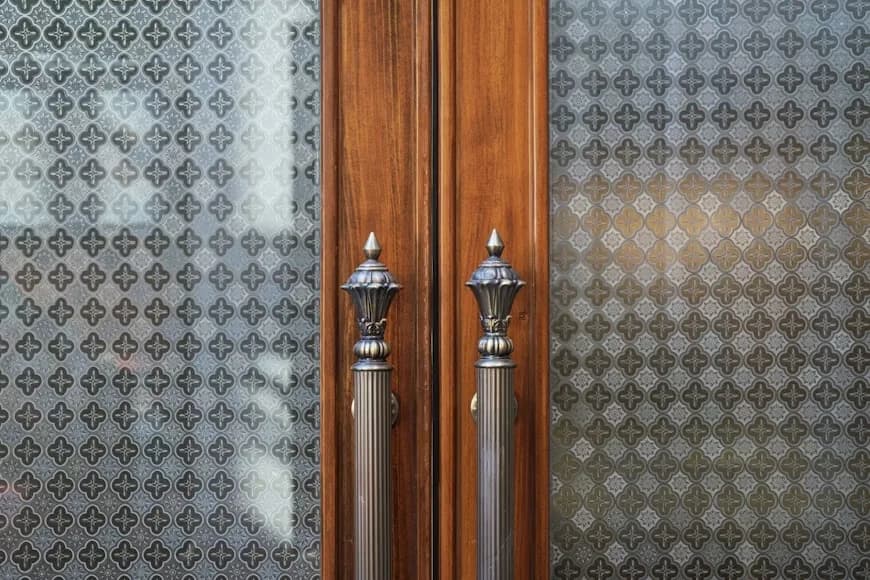 Premium Hardware & Handles